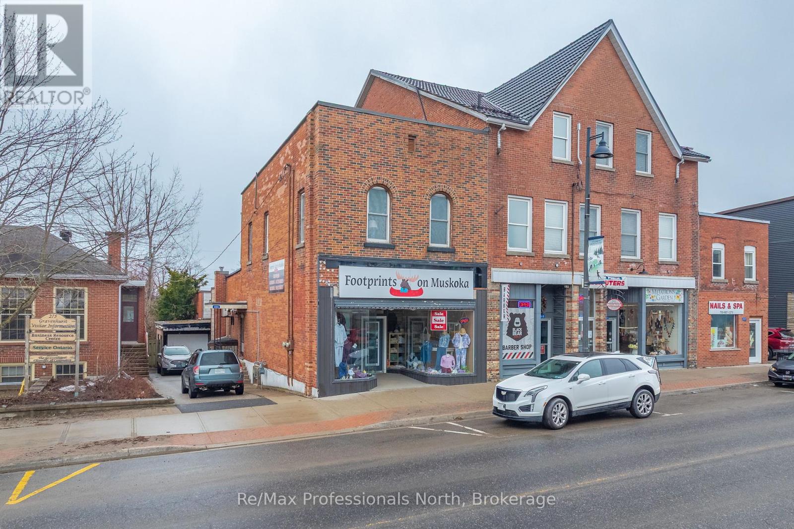 265 MUSKOKA ROAD S