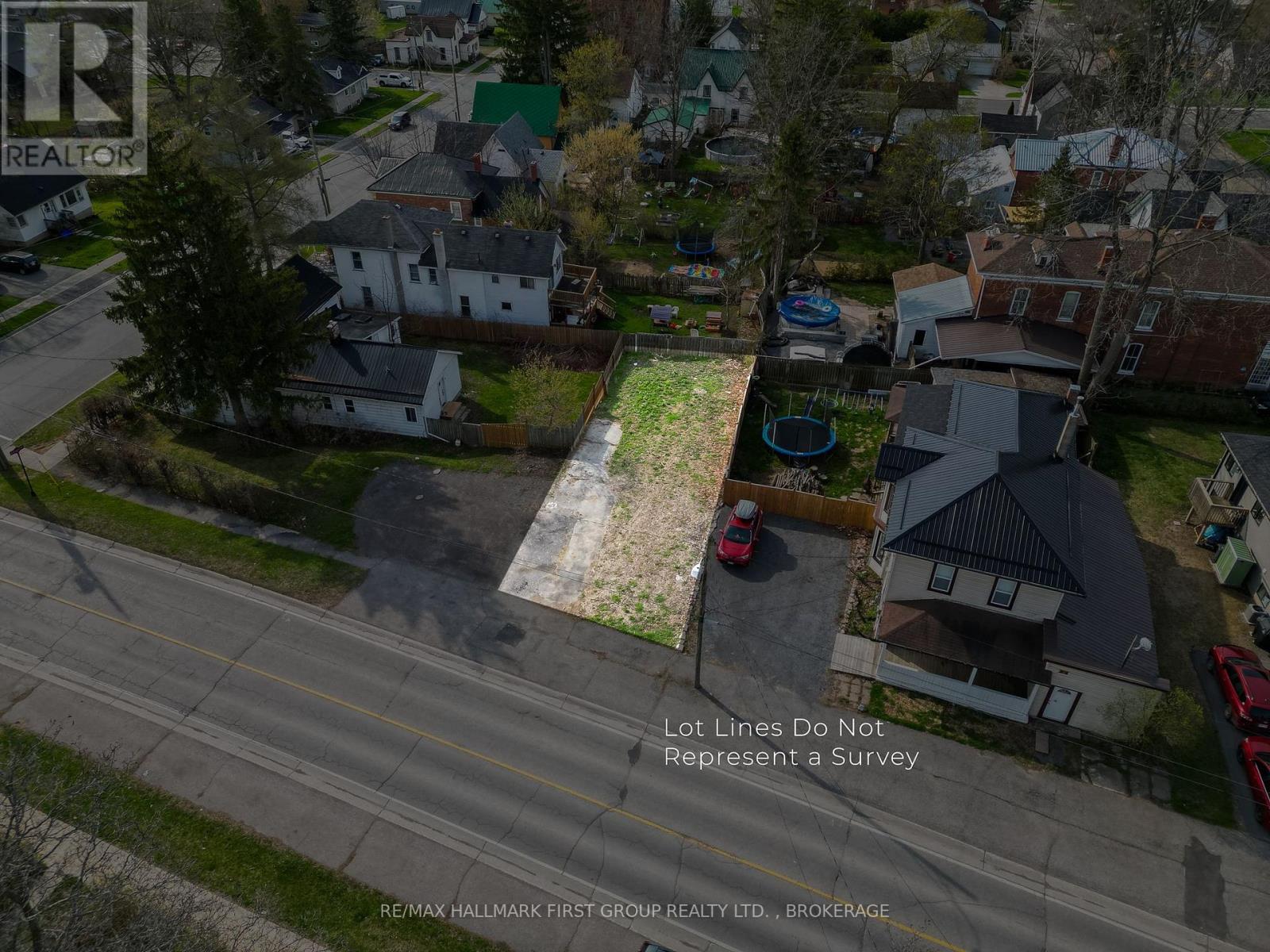 284 DUNDAS STREET
