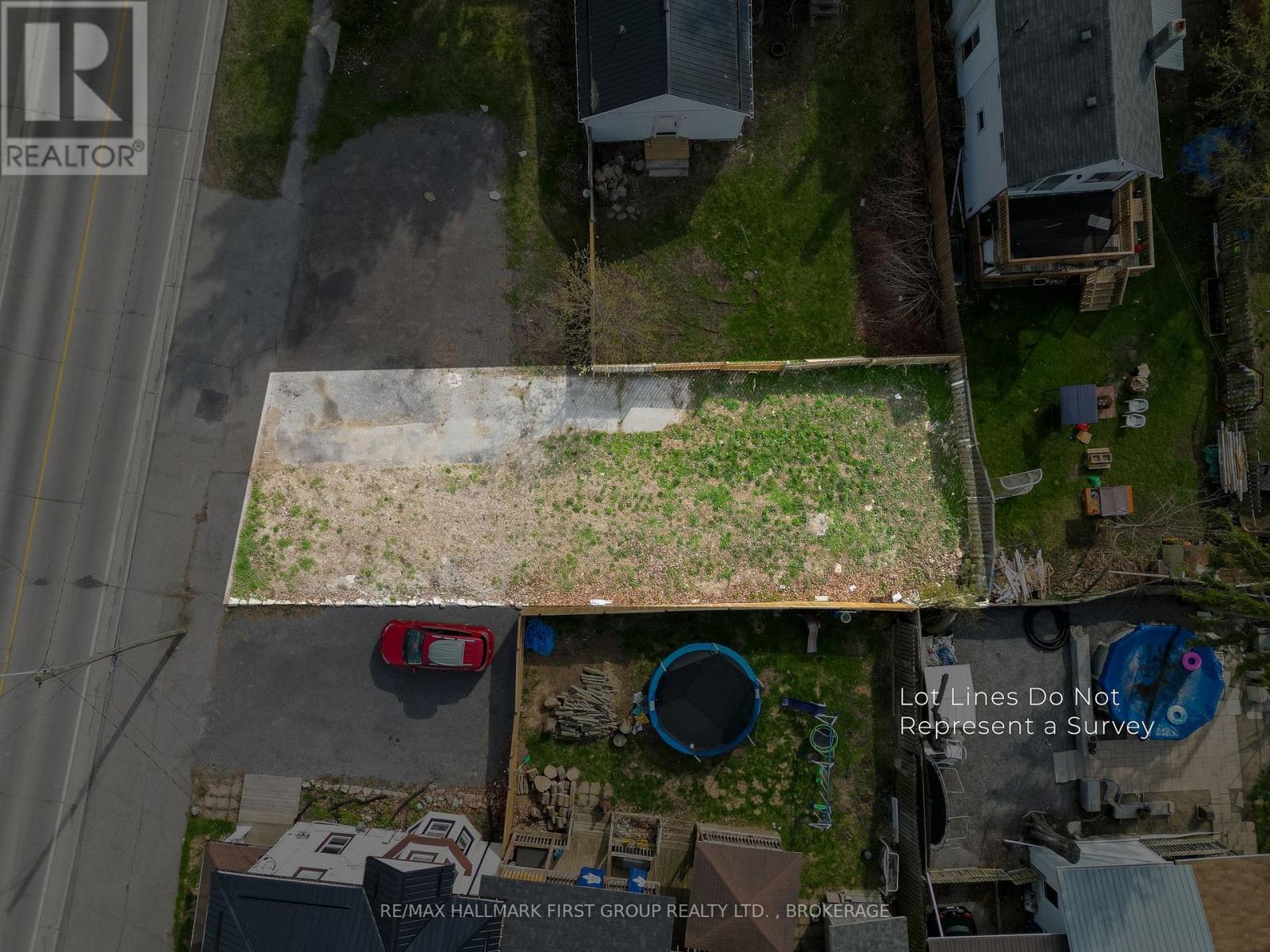 284 DUNDAS STREET