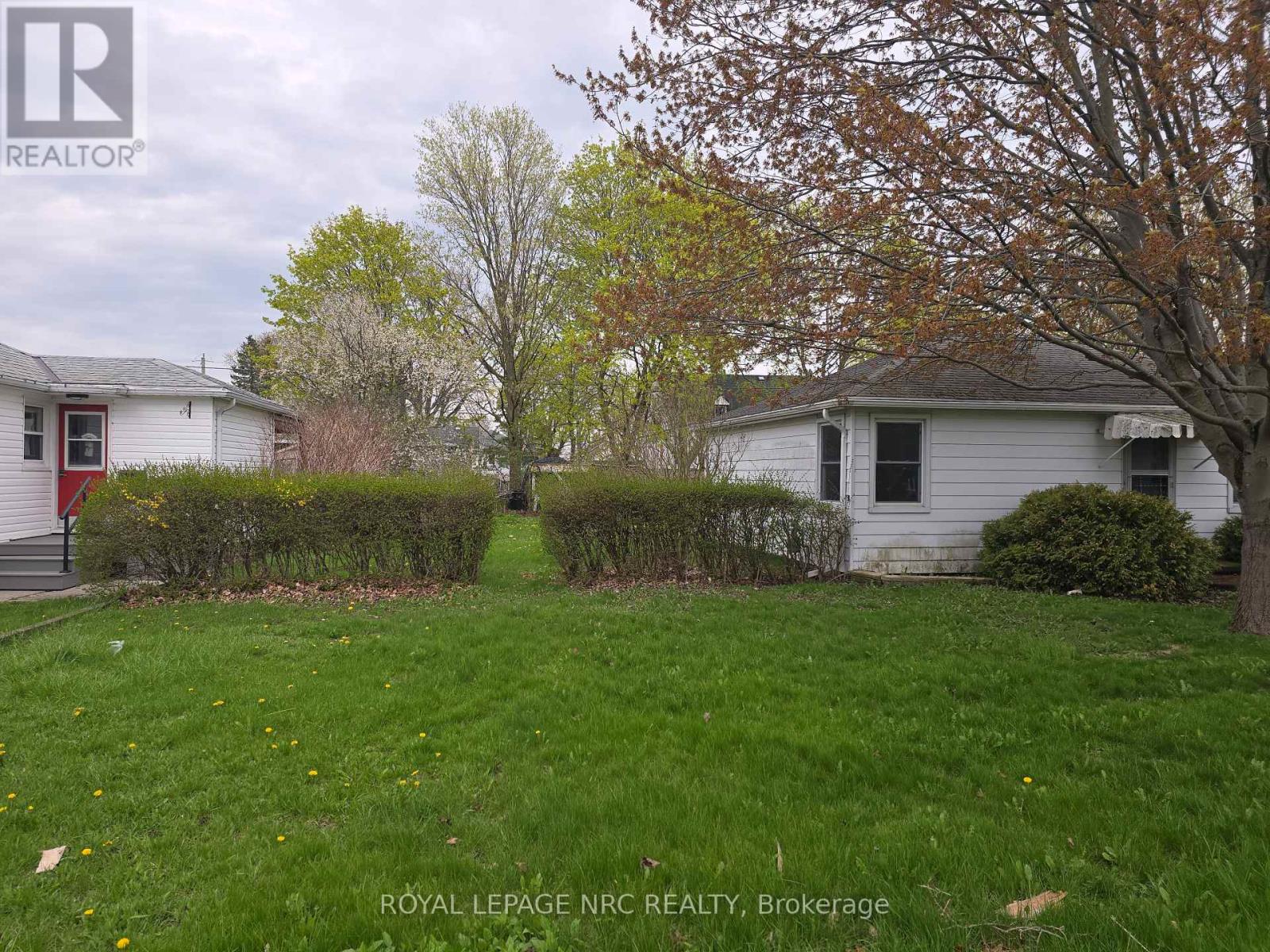 126 OAKWOOD STREET