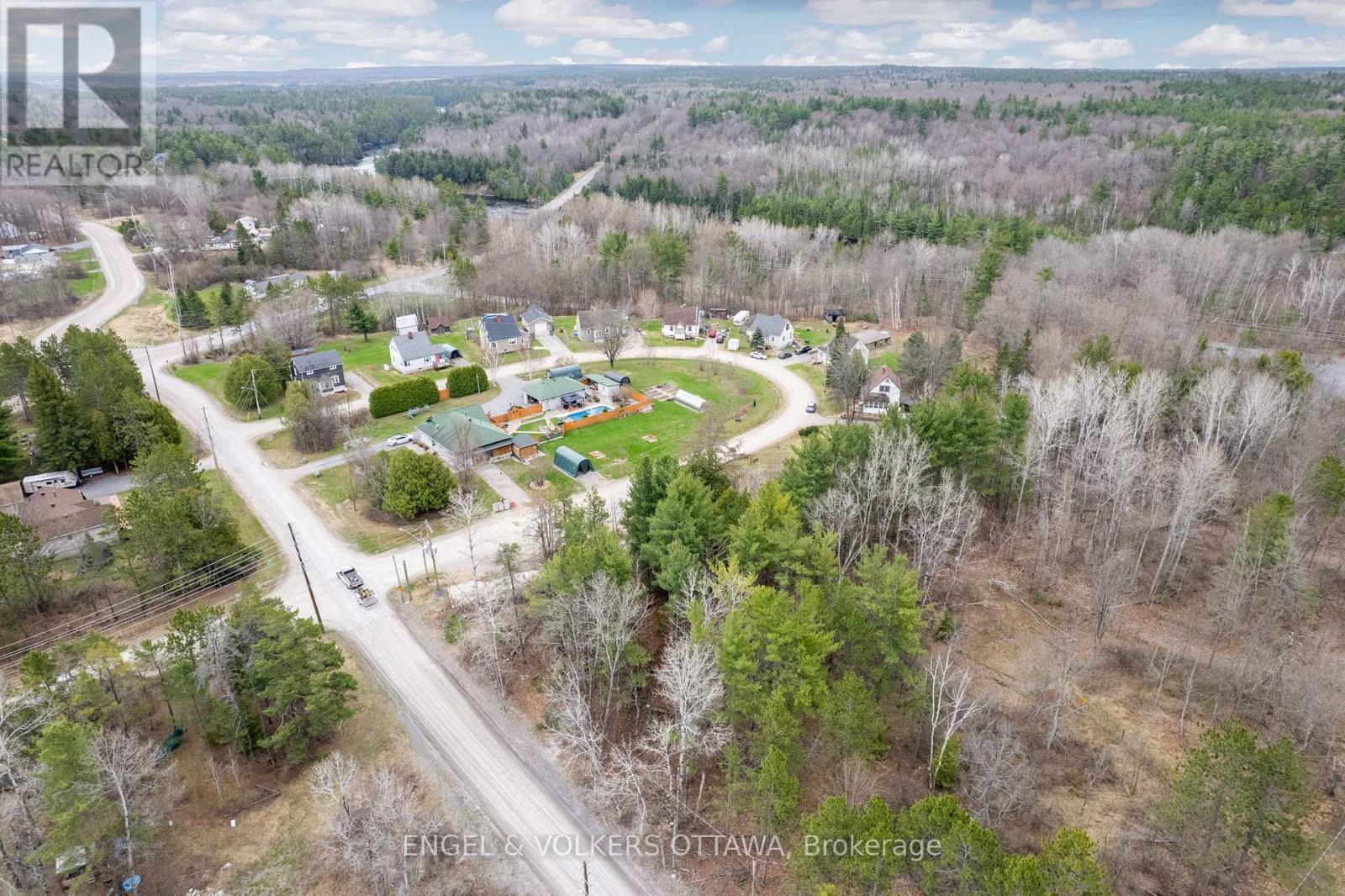LOT 10 DEVLIN CRESCENT