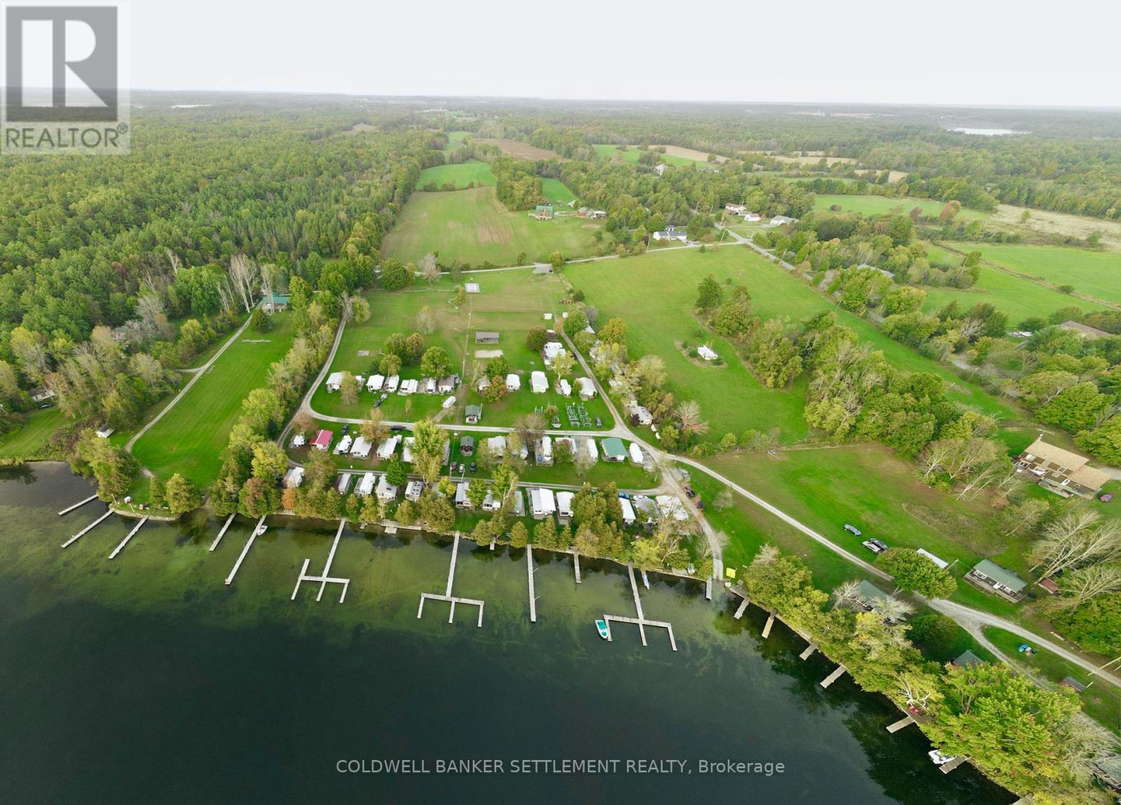 538 CLEAR LAKE ROAD W