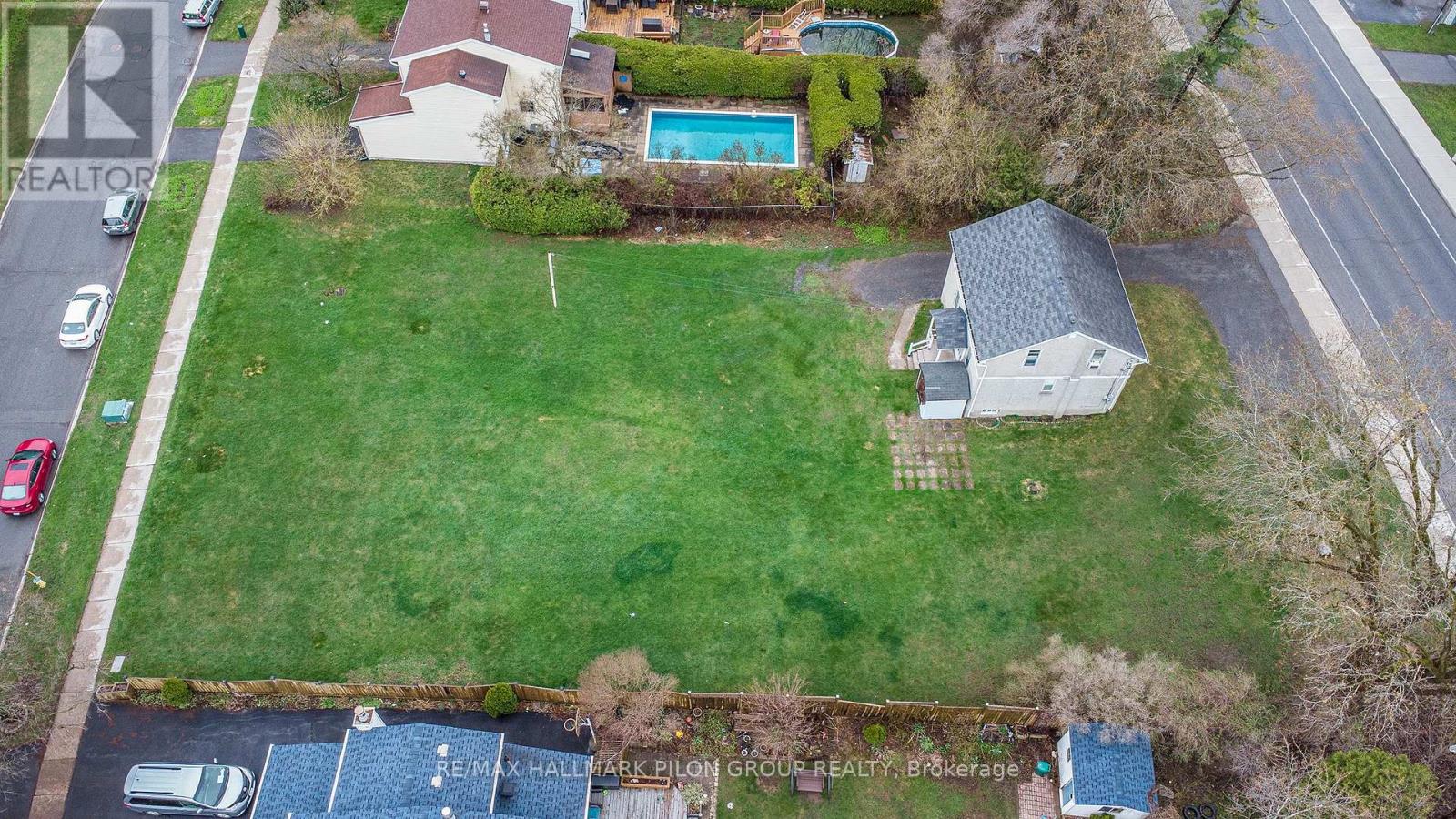 2446 INNES ROAD