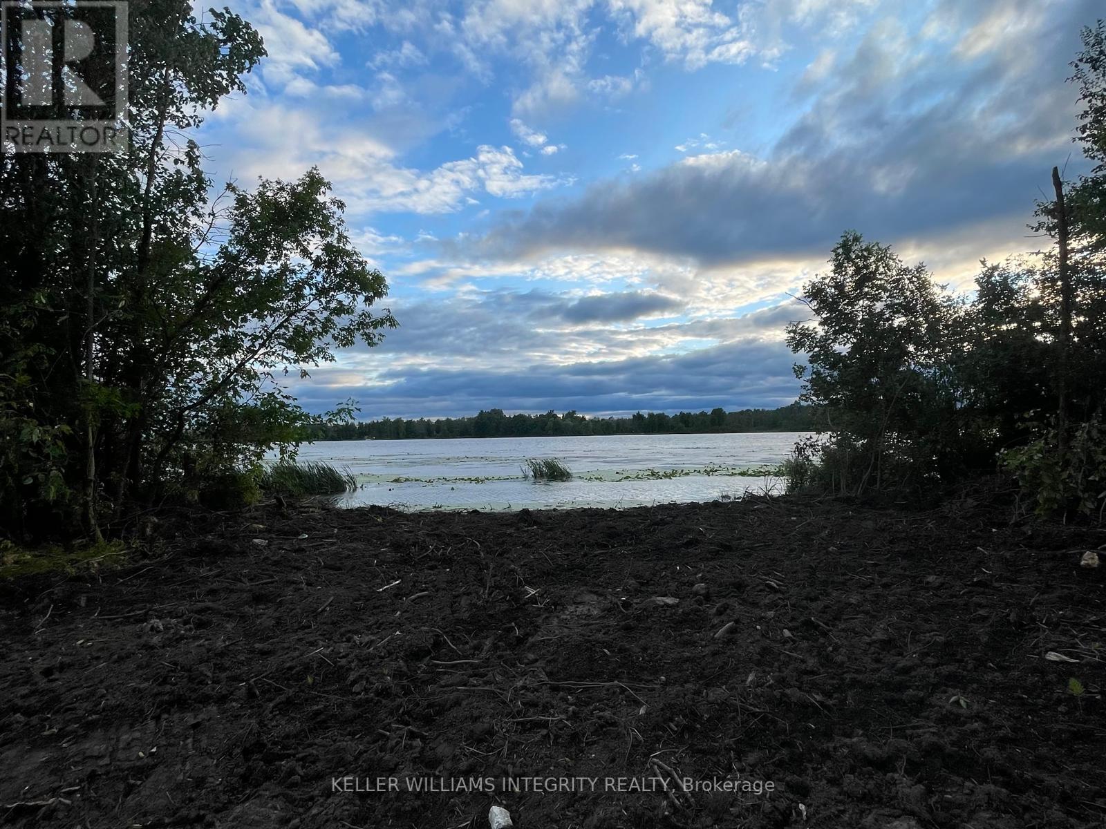 00 RIDEAU RIVER ROAD W
