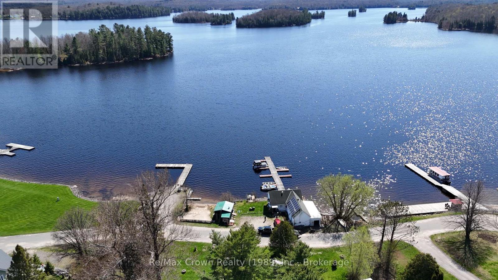 84/85 WILSON LAKE CRESCENT