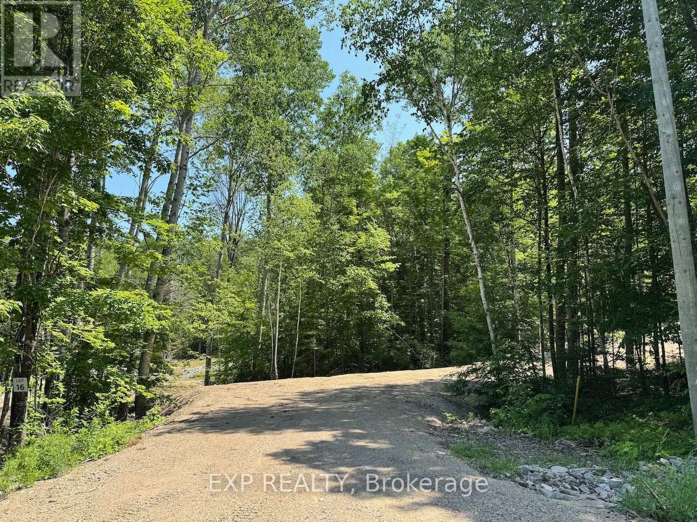 LOT 16 LAKEWOODS DRIVE