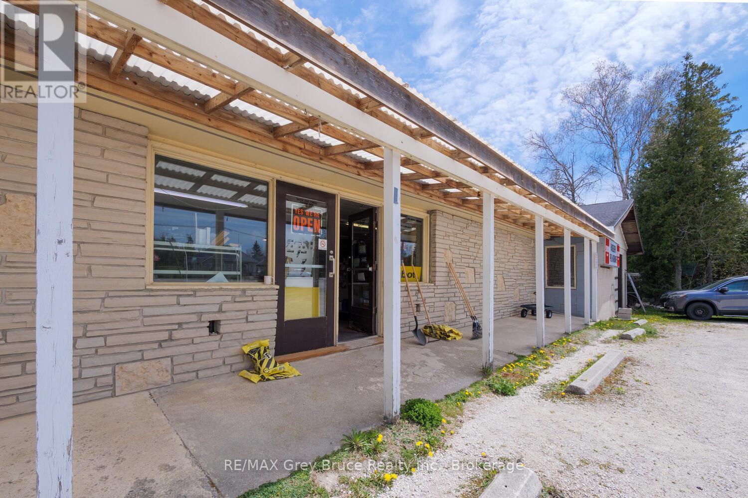 7382 HIGHWAY 6 HIGHWAY