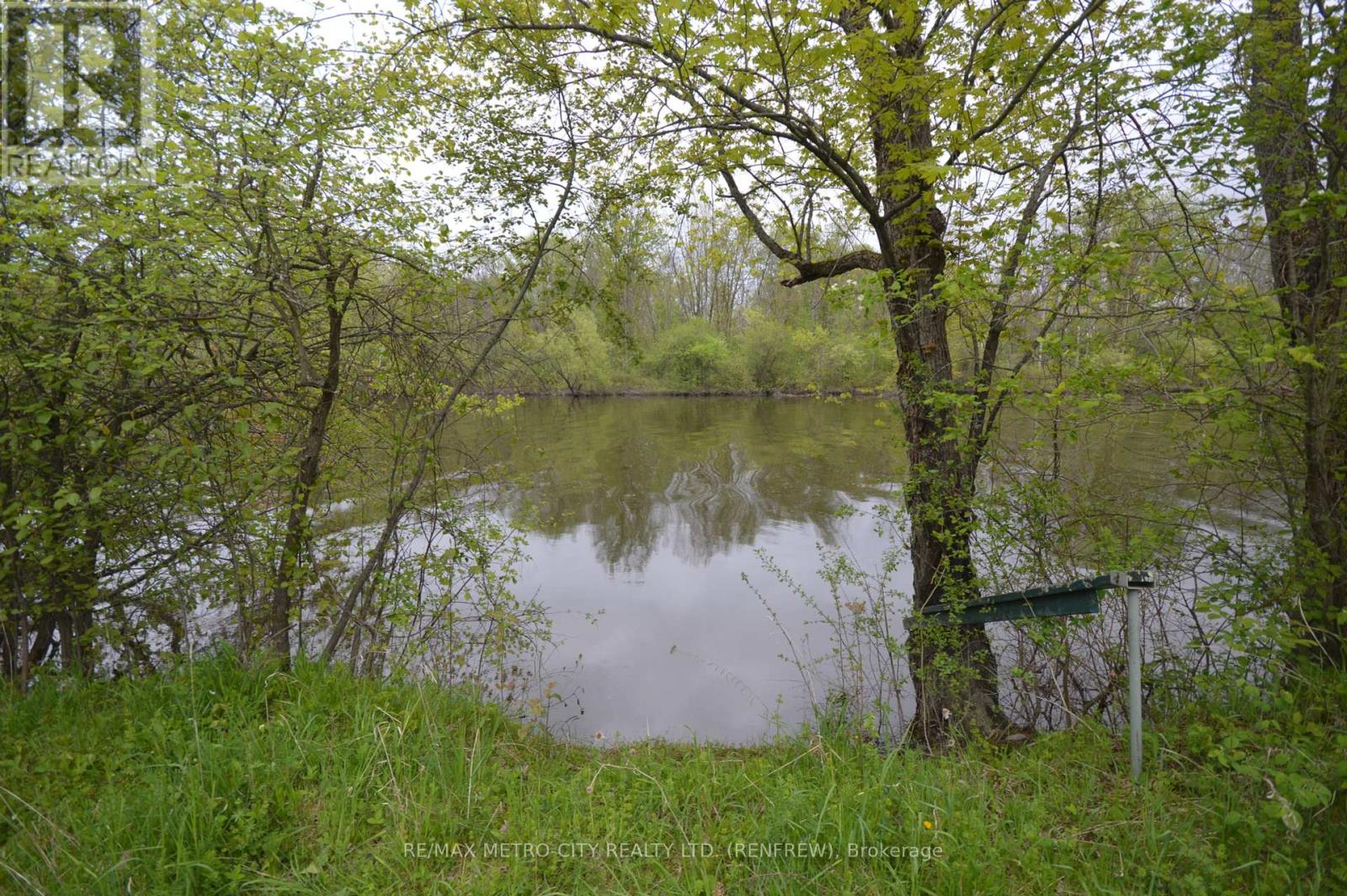 00 RIVER ROAD