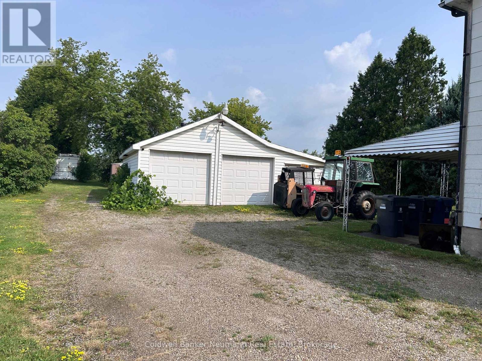 393 WOODLAWN ROAD W