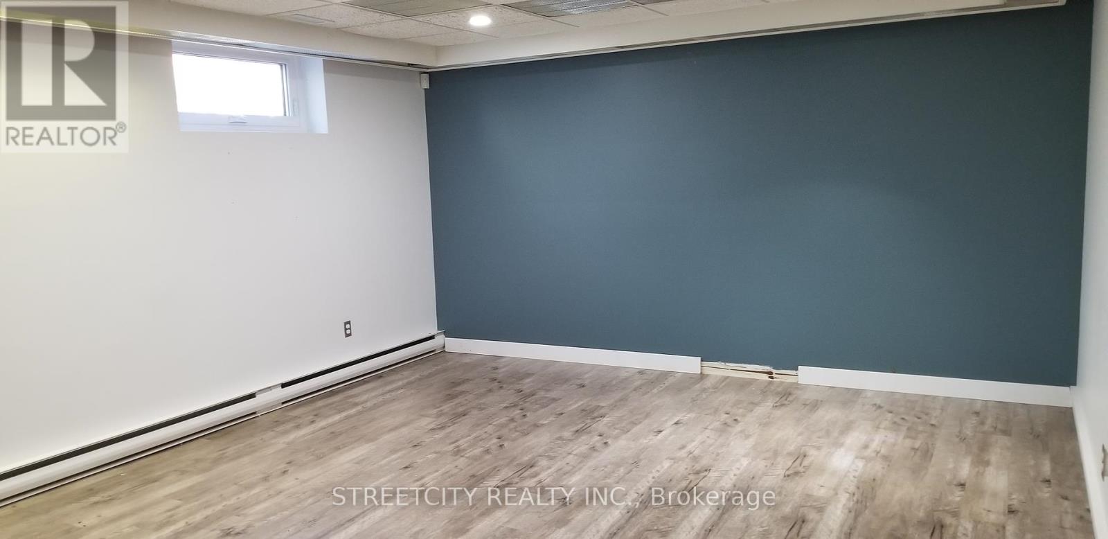 2 – 775 WATERLOO STREET