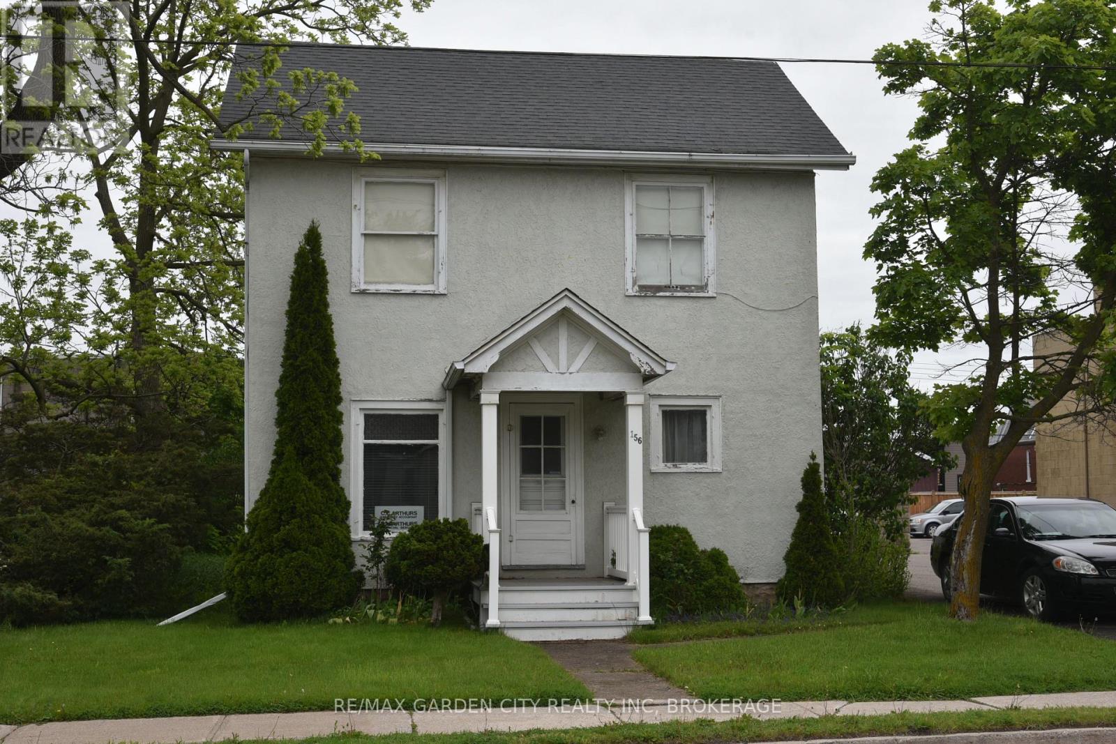 156 DIVISION STREET