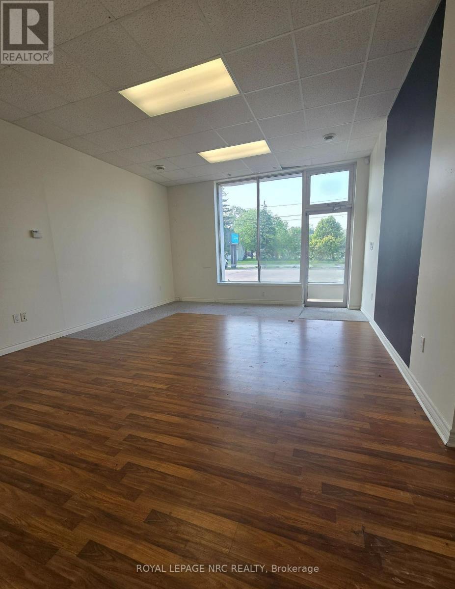 E – 183 MAIN STREET E