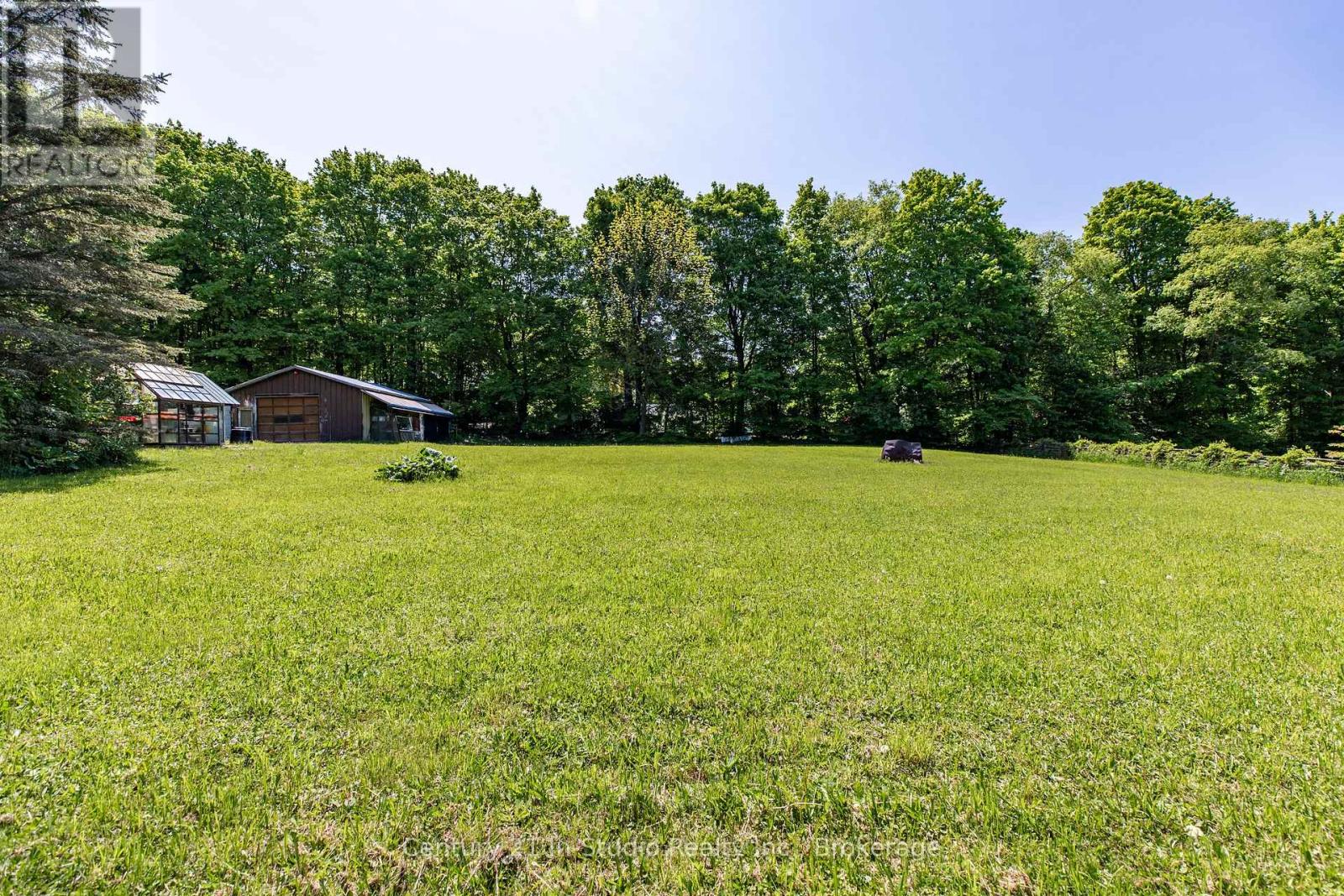 LT 12 CANROBERT STREET