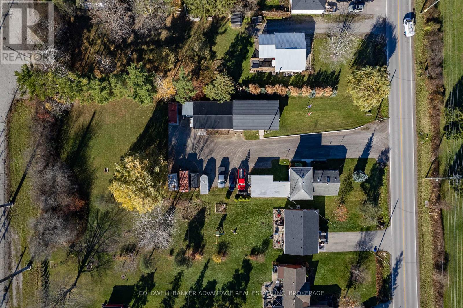1563 THOMPSON ROAD
