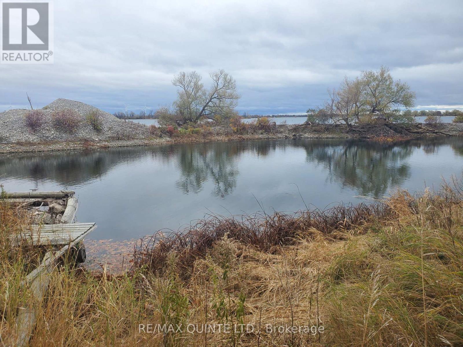 40 FISHERMAN’S COVE LANE