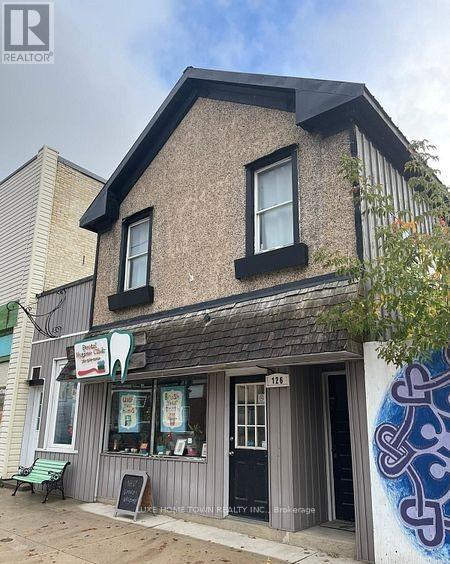 126 GARAFRAXA STREET N