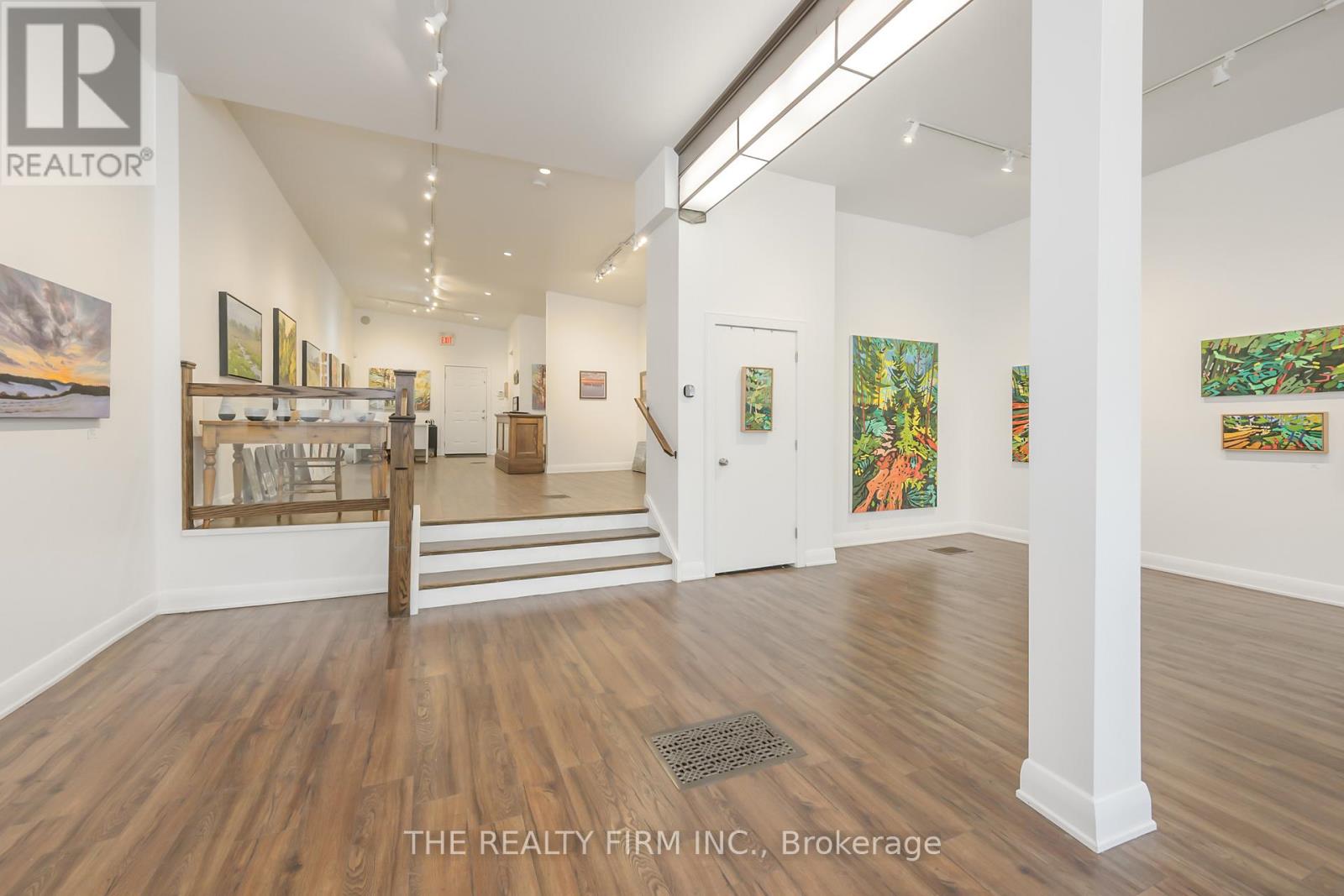 156 WORTLEY ROAD
