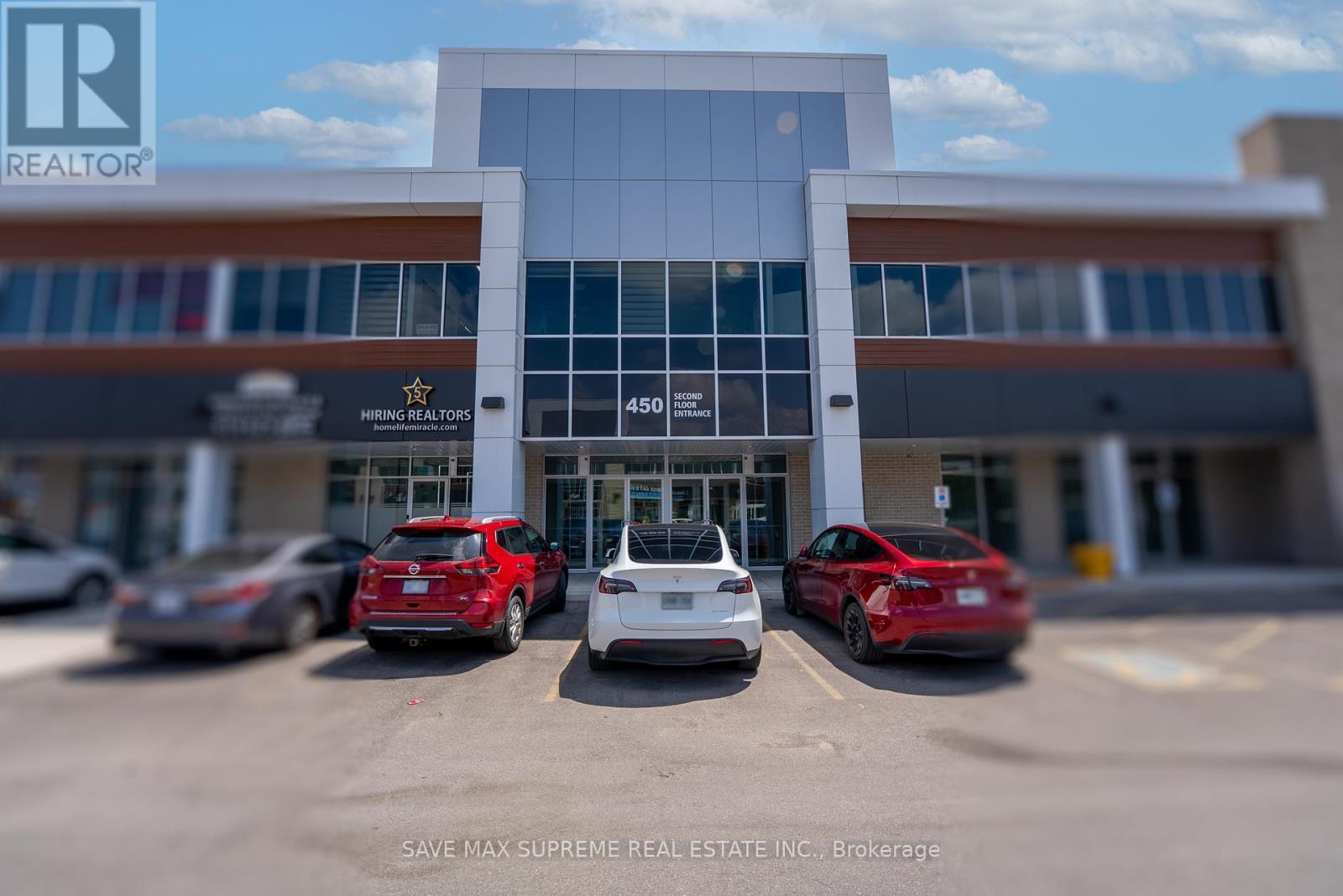 G218 – 450 HESPELER ROAD