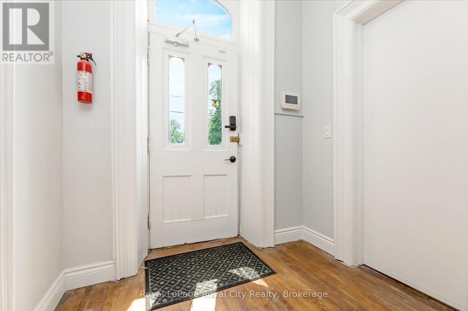 UNIT B – 132 MAIN STREET S