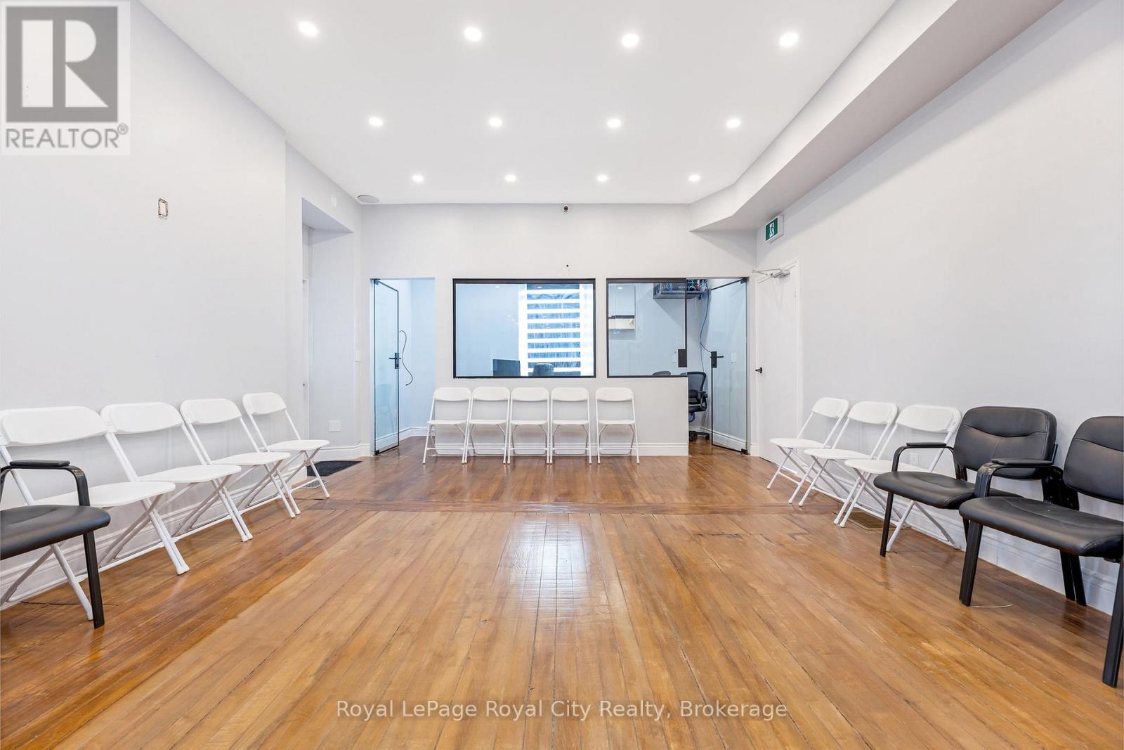 UNIT B – 132 MAIN STREET S