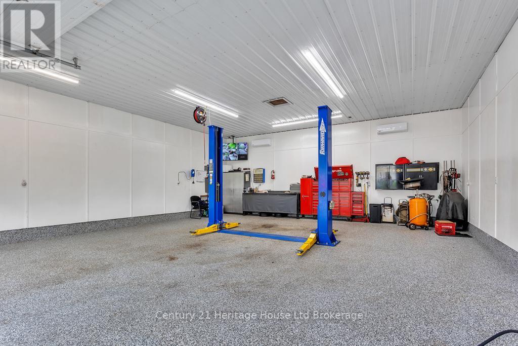 715503 OXFORD 4 ROAD
