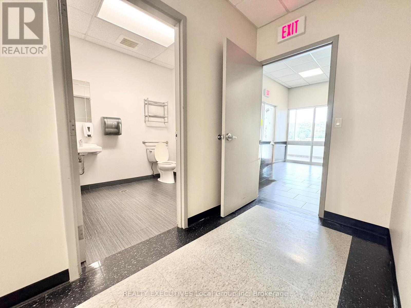 SUITE A (DOOR 201) – 66 JOSEPHINE STREET