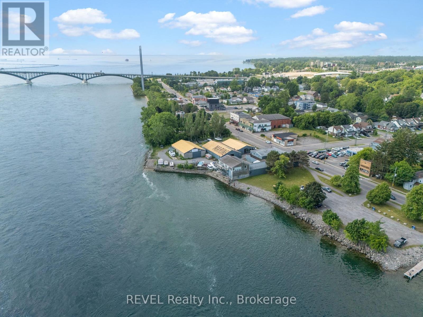 162 NIAGARA BOULEVARD