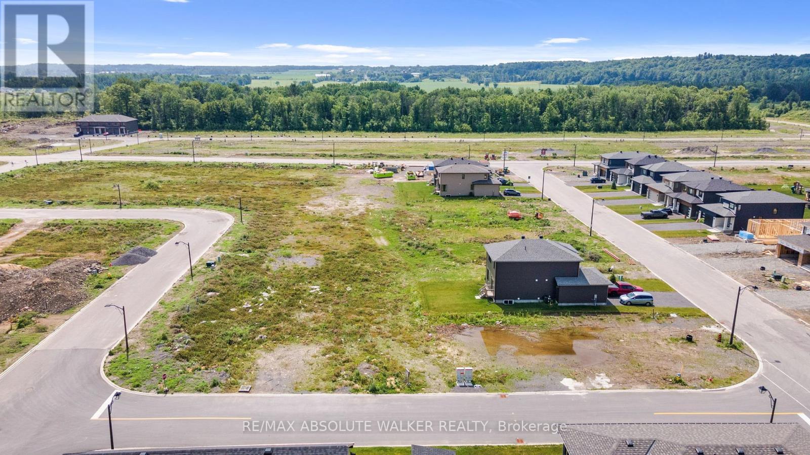 311 TURQUOISE STREET