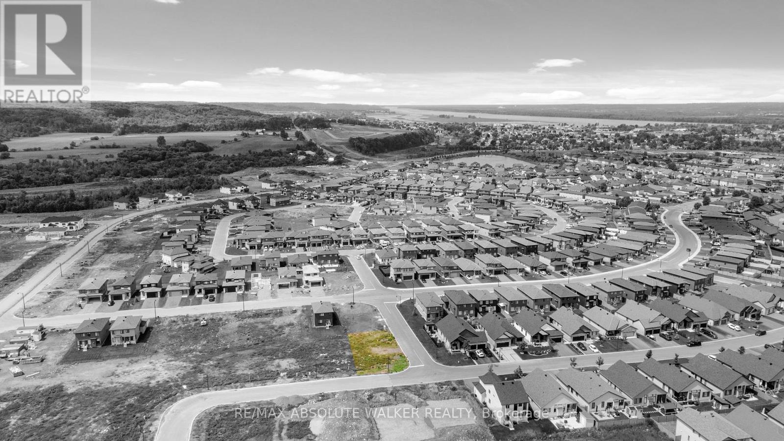 311 TURQUOISE STREET