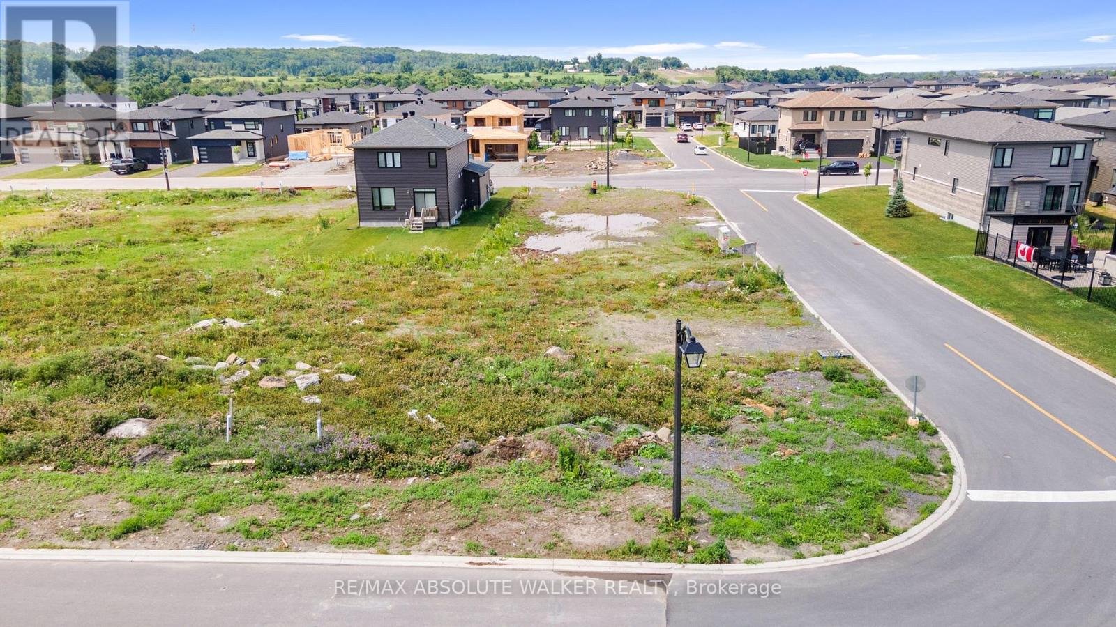 311 TURQUOISE STREET