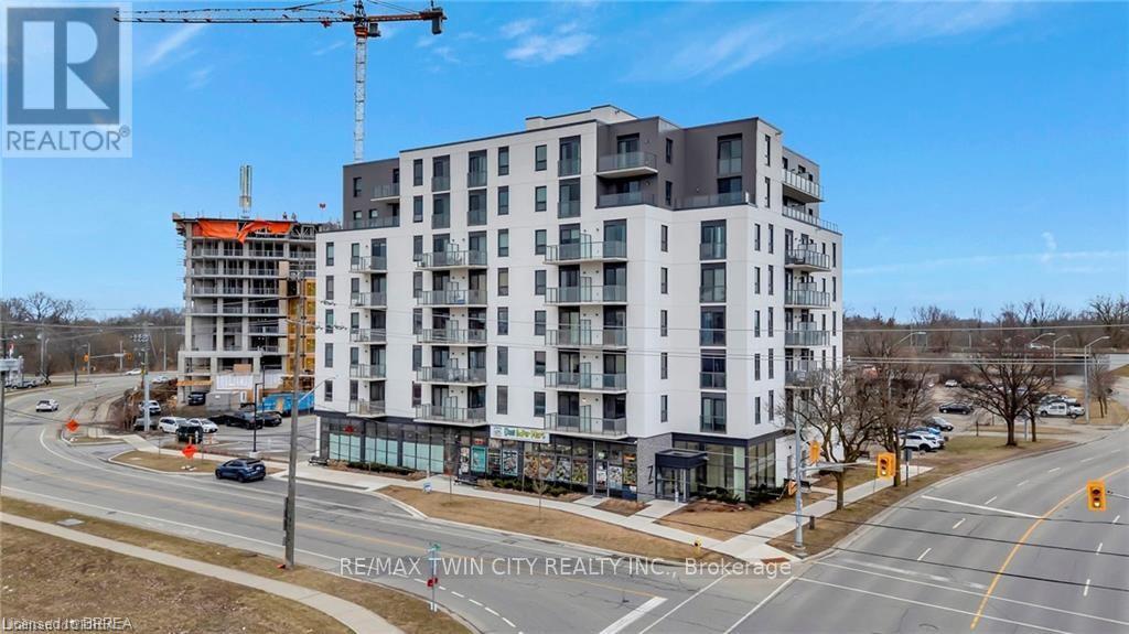 112 – 7 ERIE AVENUE