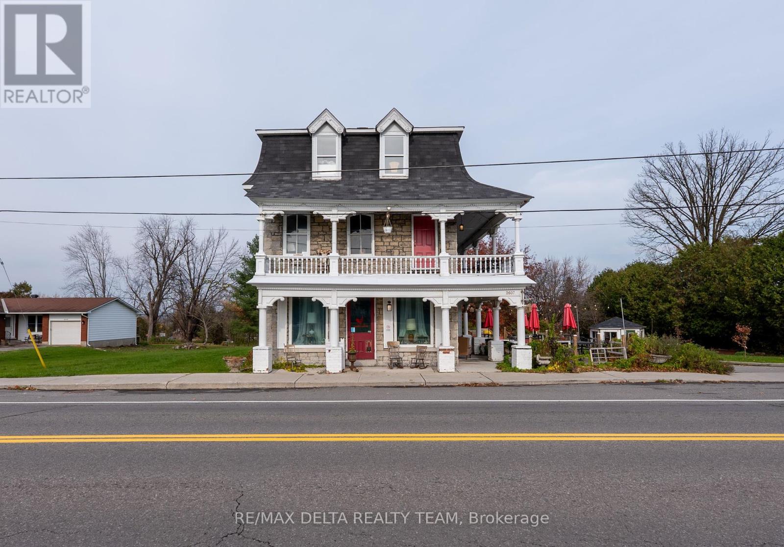 2607 OLD MONTREAL ROAD