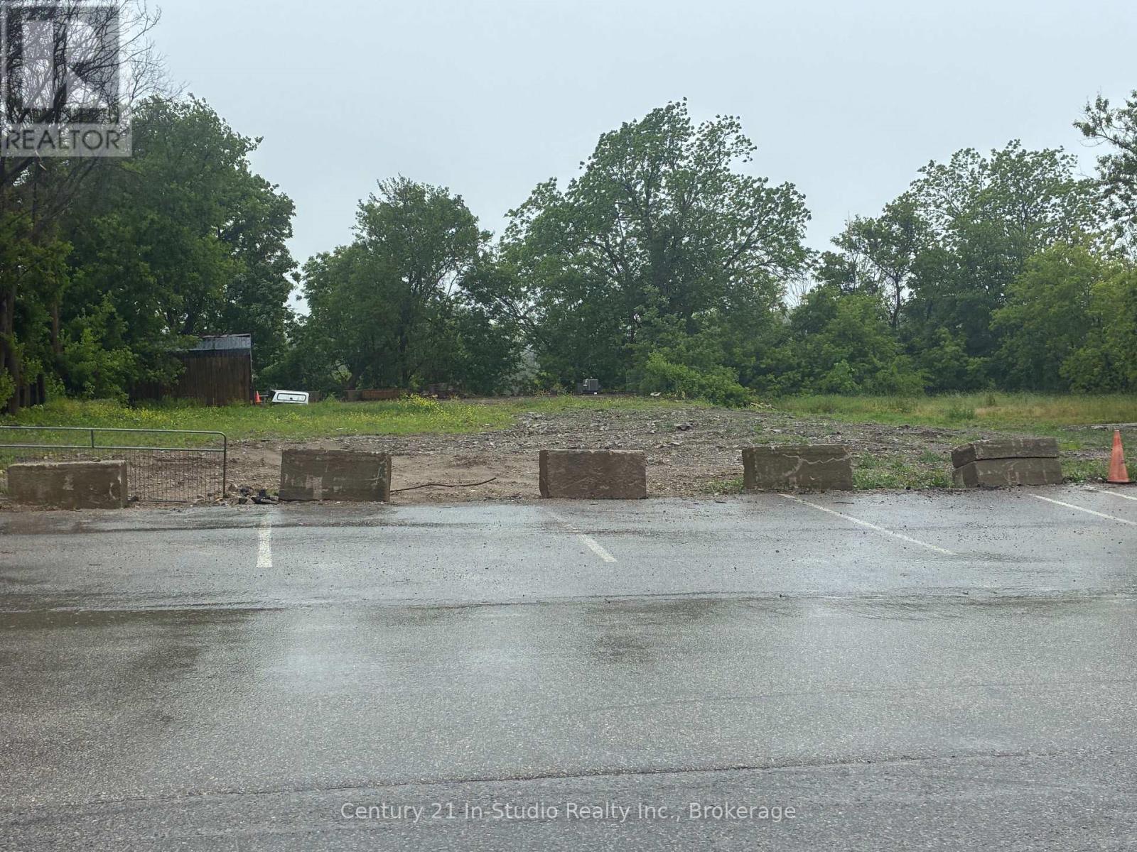 330 DURHAM MARKET STREET S