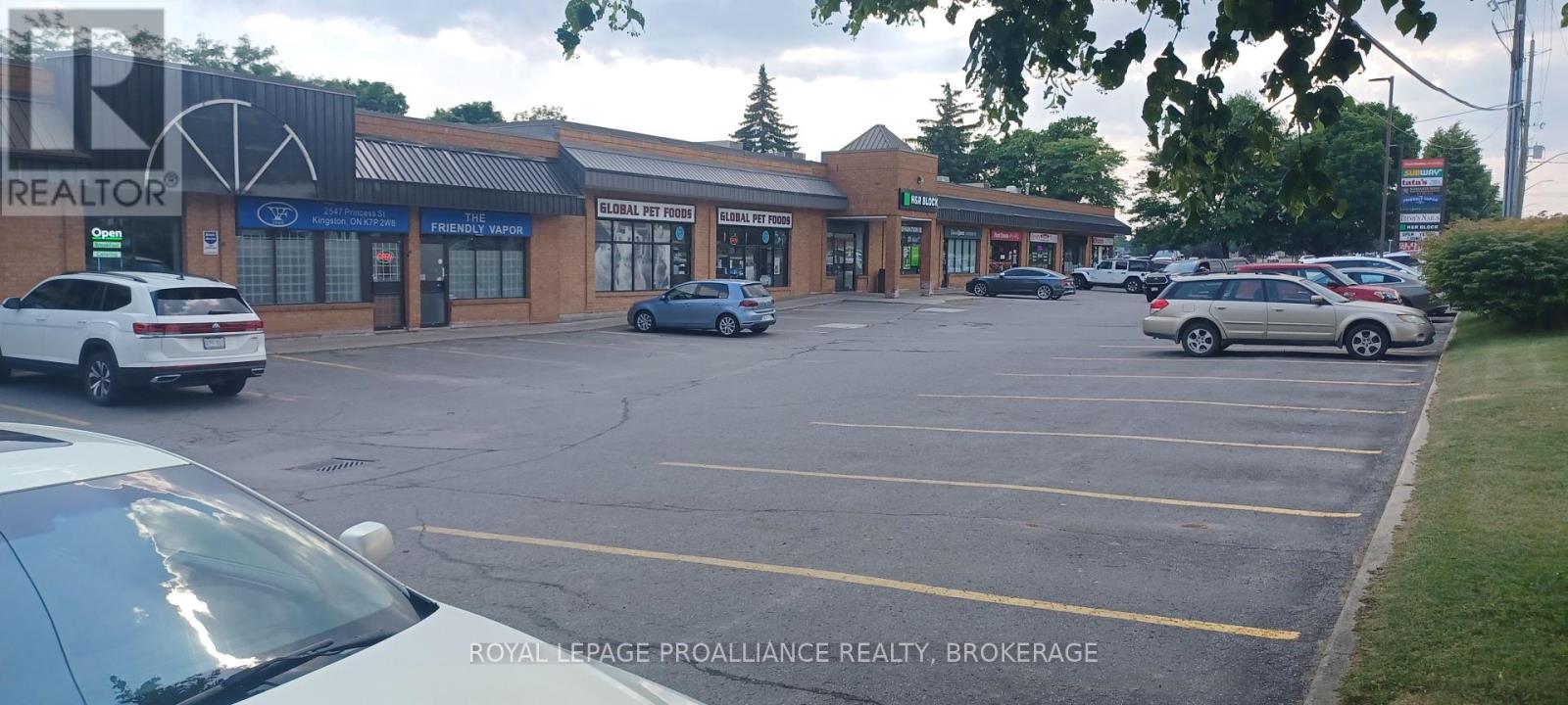 2559 PRINCESS STREET