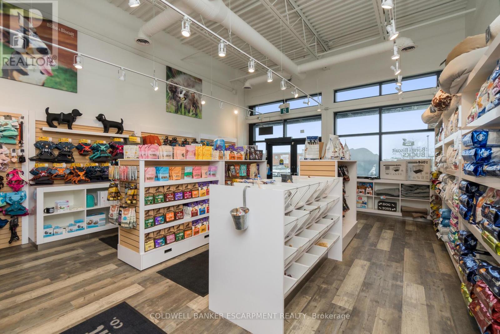 2A – 30 CLAIR ROAD W