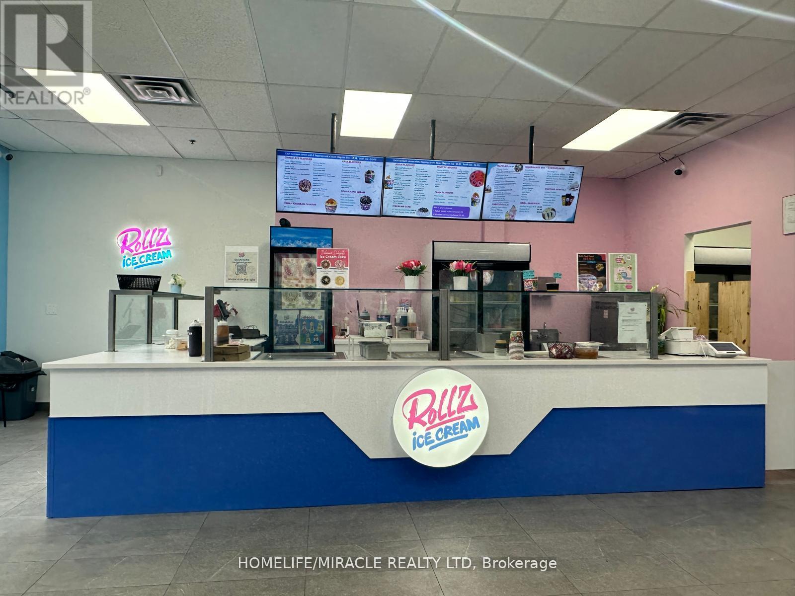 119 – E SILVERCREEK PARKWAY N