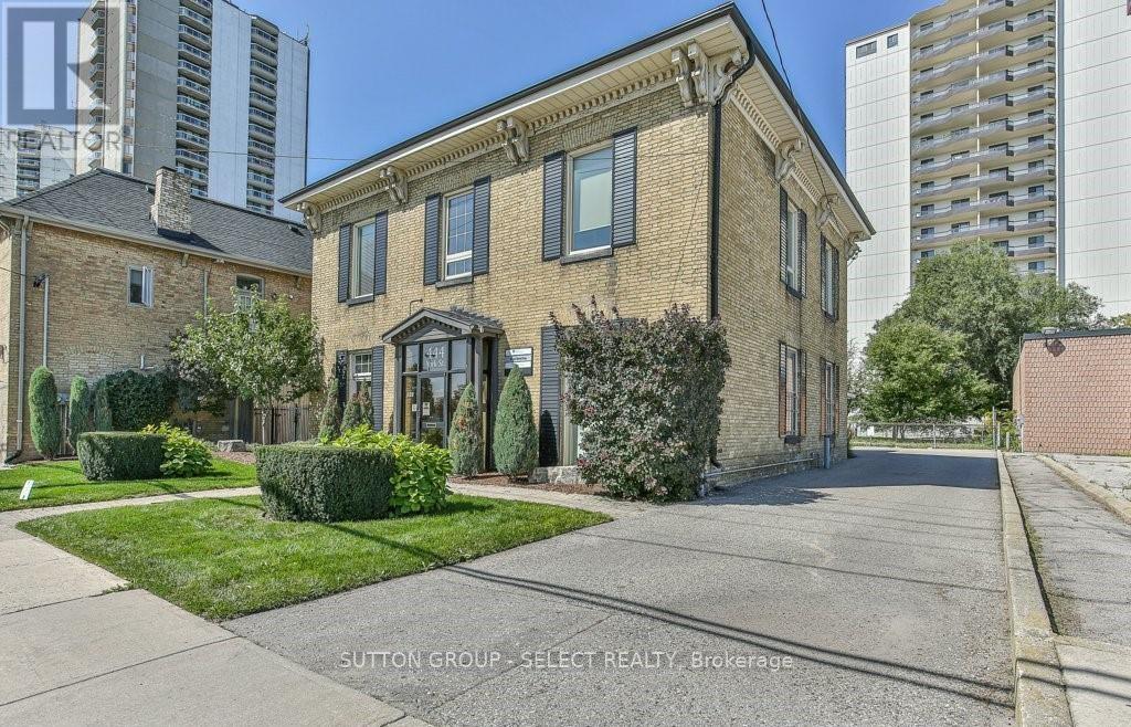 444 YORK STREET