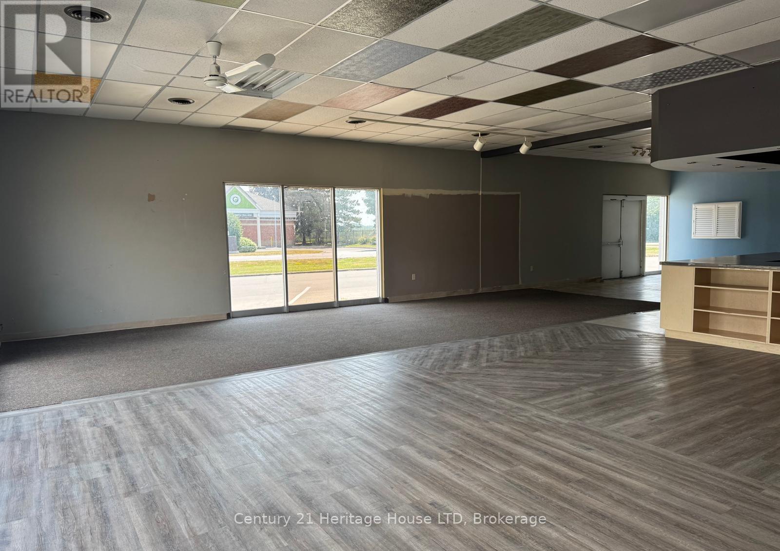 1233 GARRISON ROAD