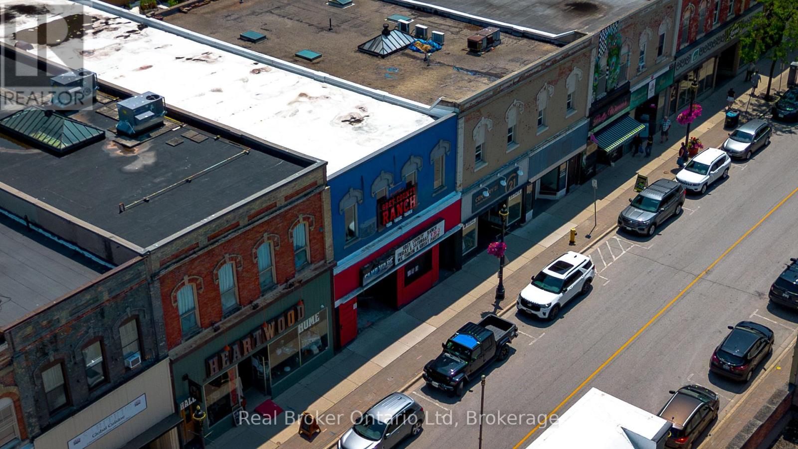 # 2 – 937 2ND AVENUE E