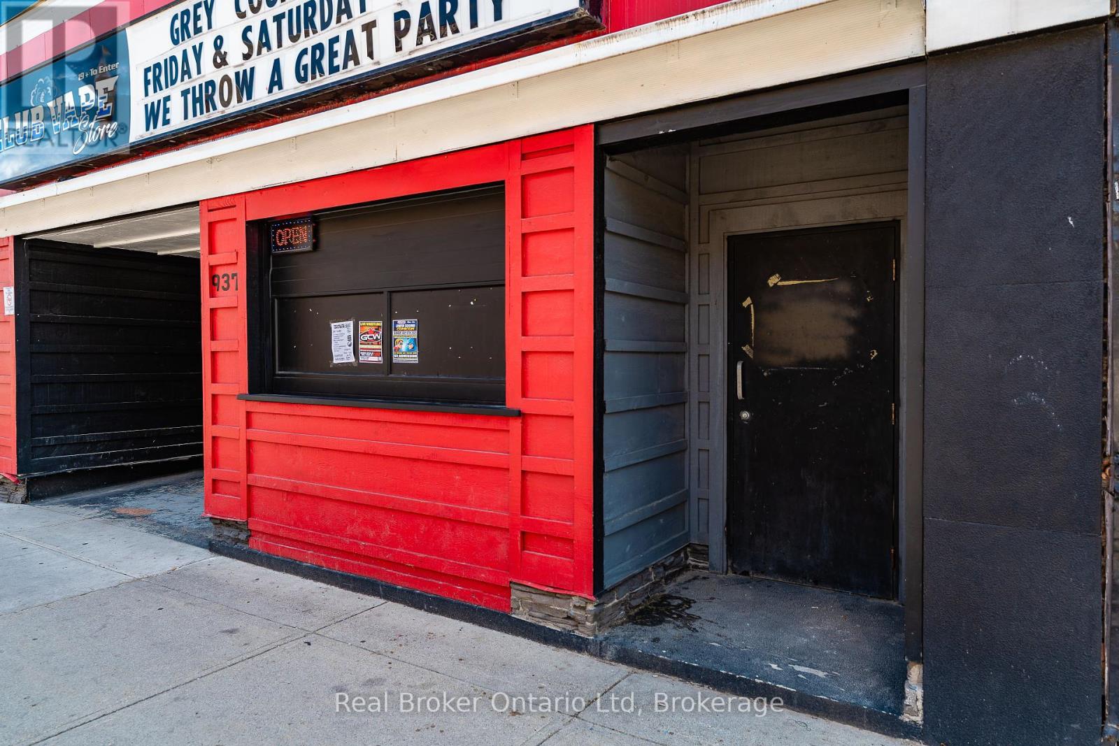 # 2 – 937 2ND AVENUE E