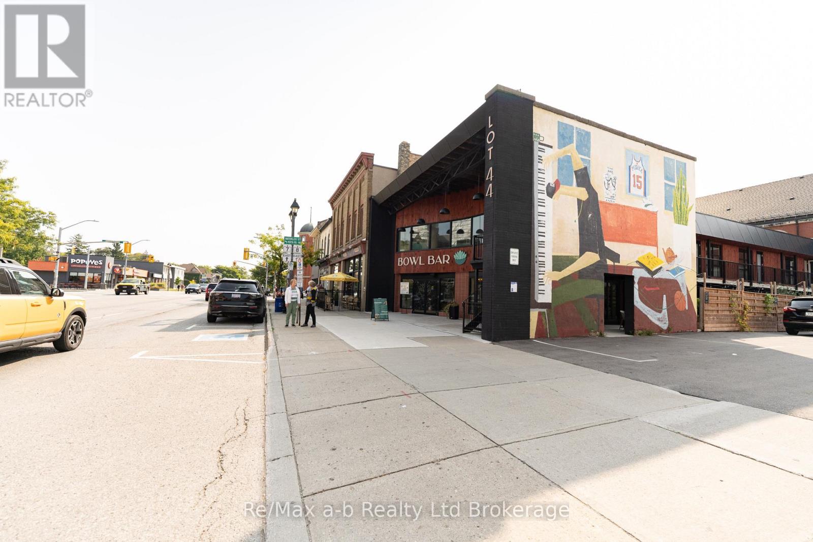 102 – 145 ONTARIO STREET