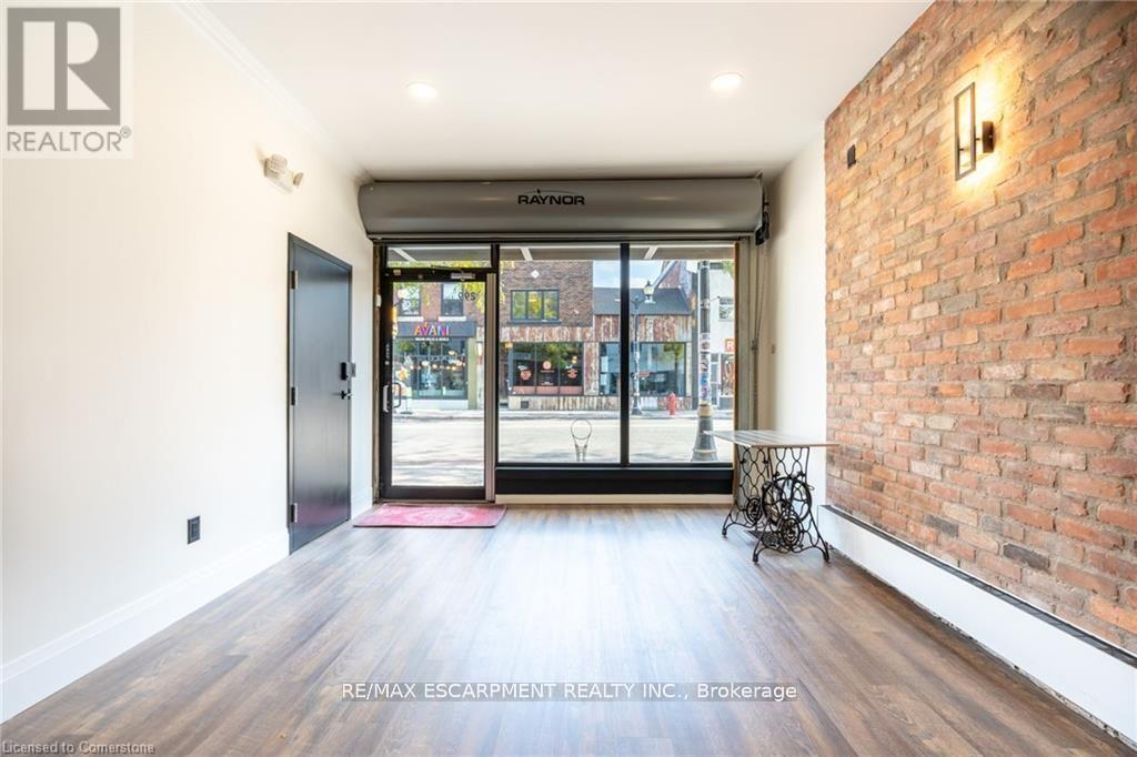 299 JAMES STREET N