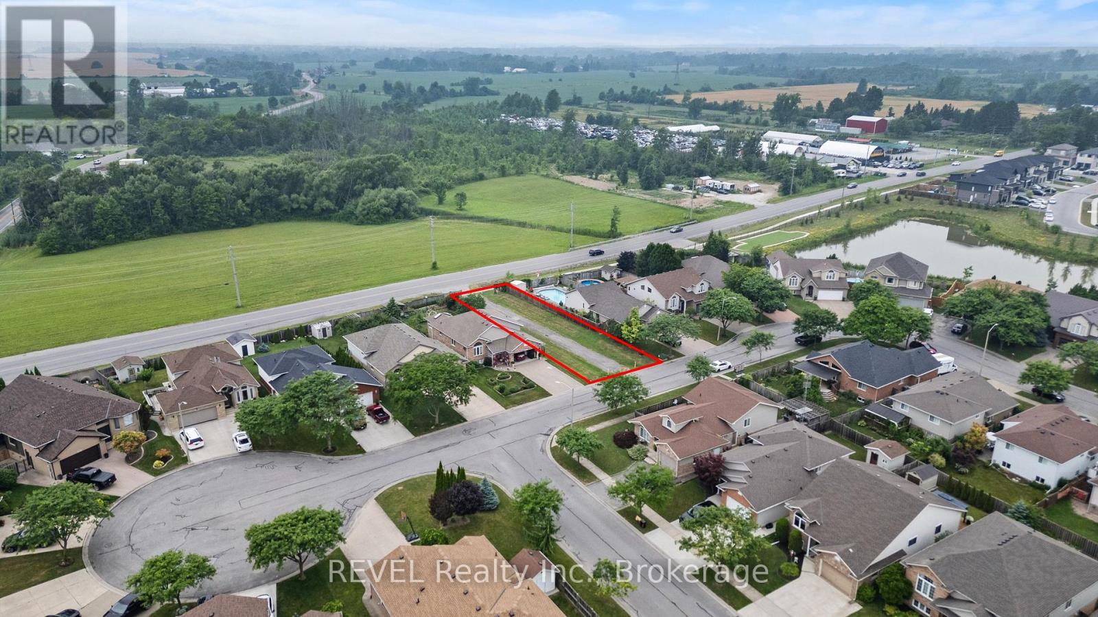 8235 BEAVER GLEN DRIVE