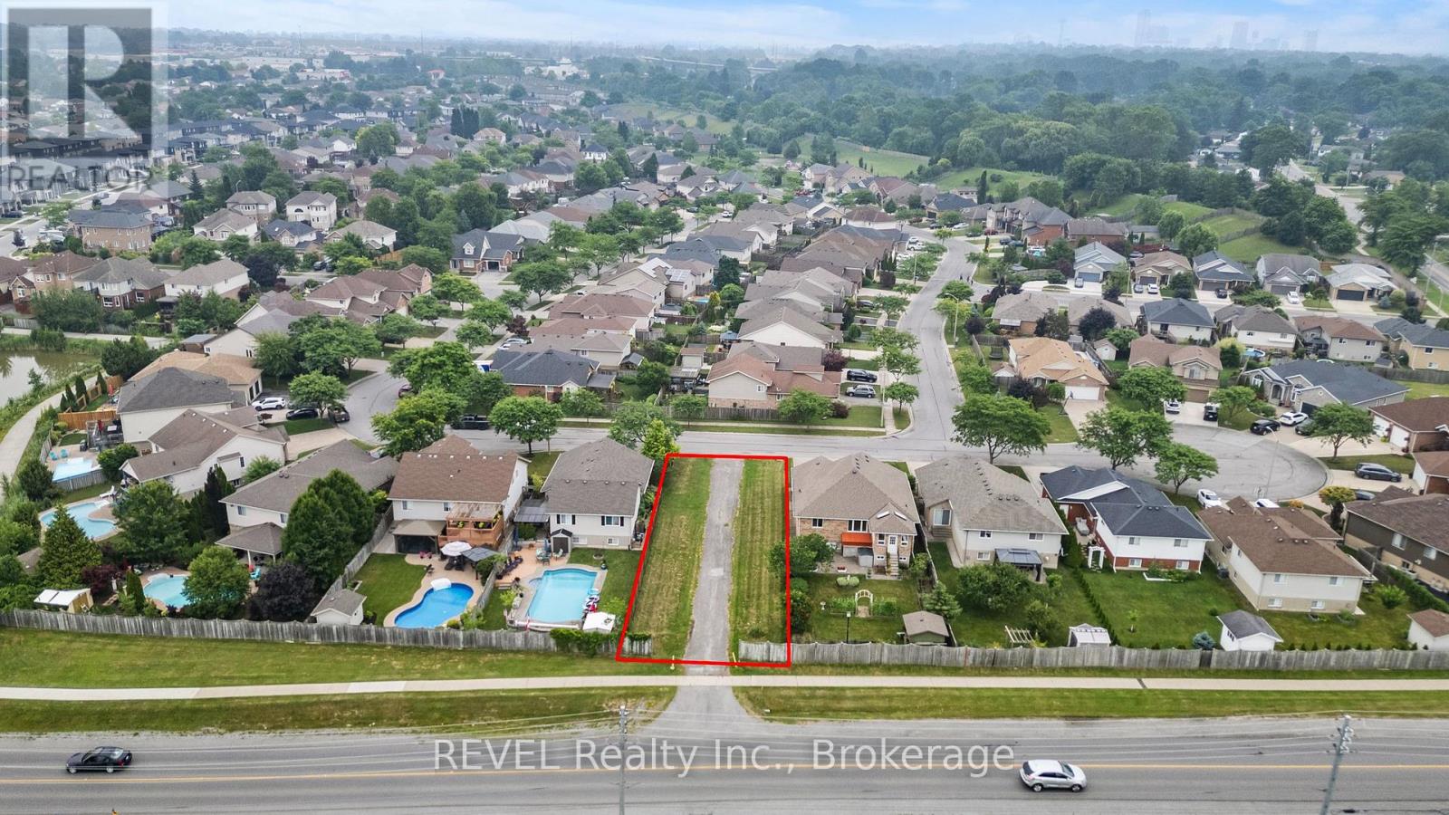 8235 BEAVER GLEN DRIVE