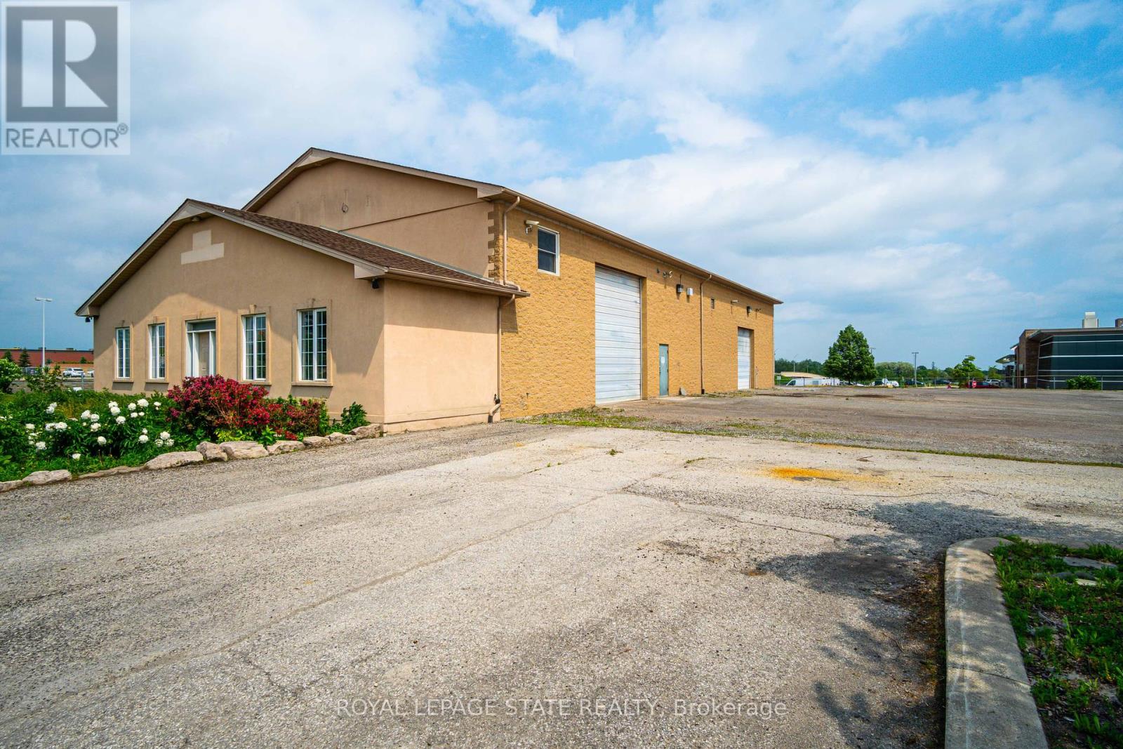1625 STONE CHURCH ROAD E