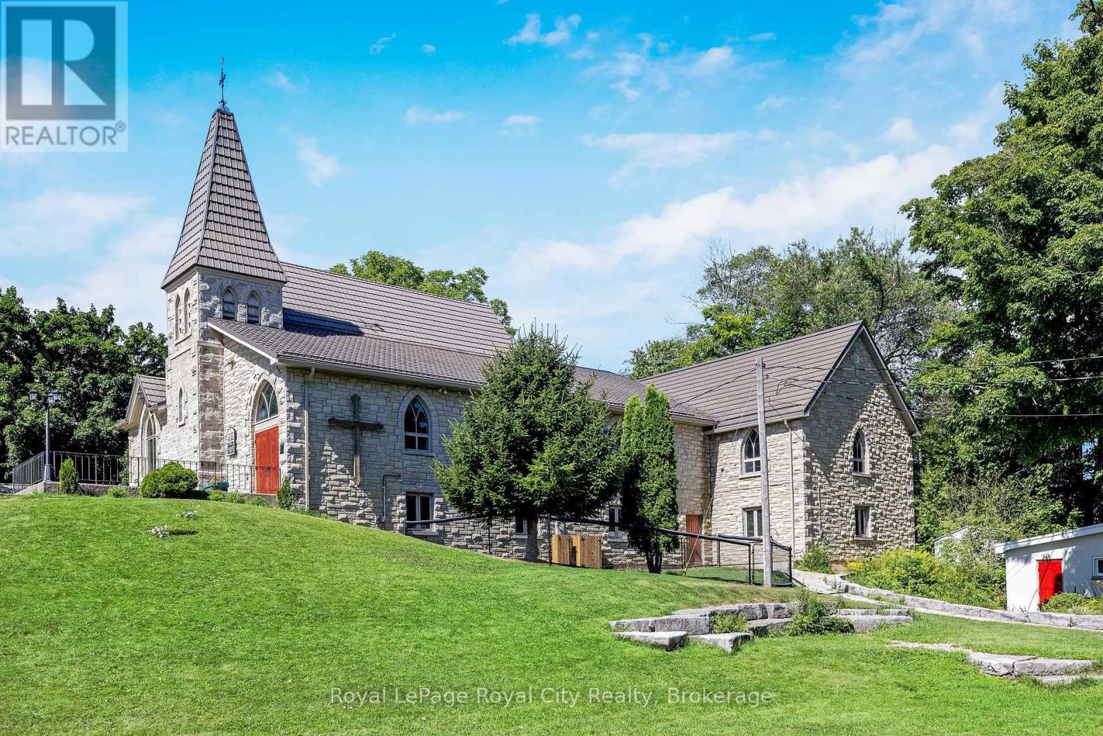 LOWER LEVEL – 112 GUELPH STREET