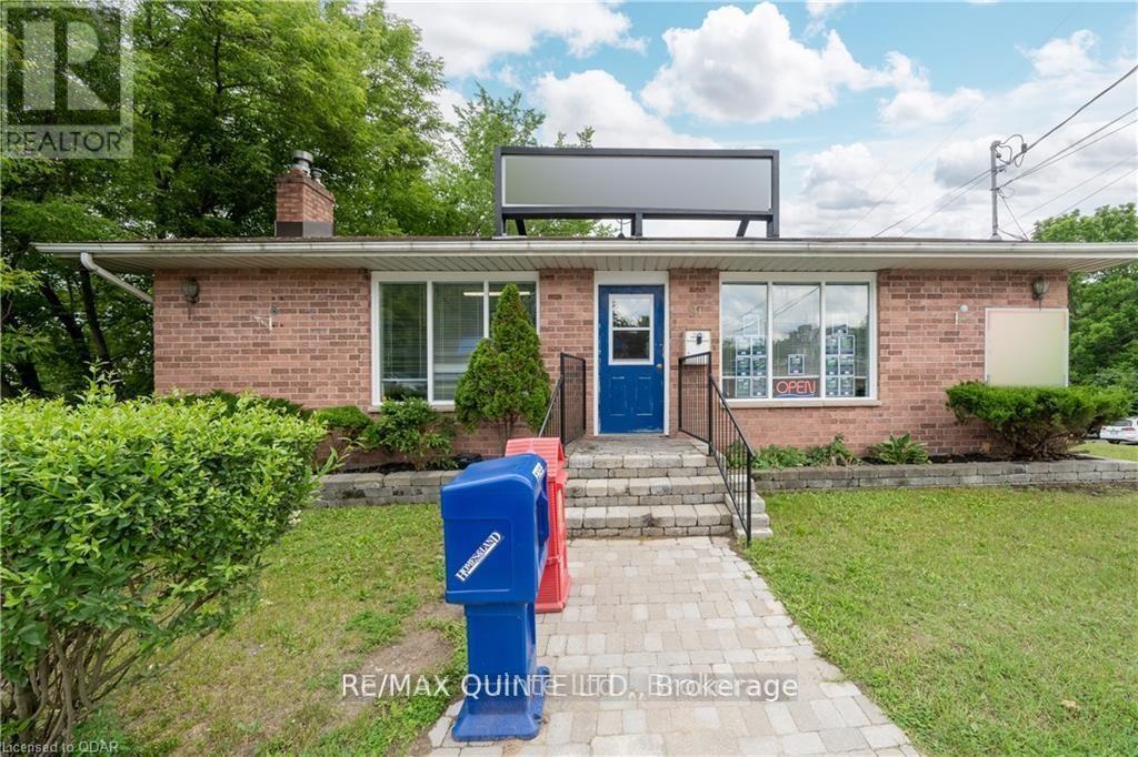 81 ST LAWRENCE STREET W
