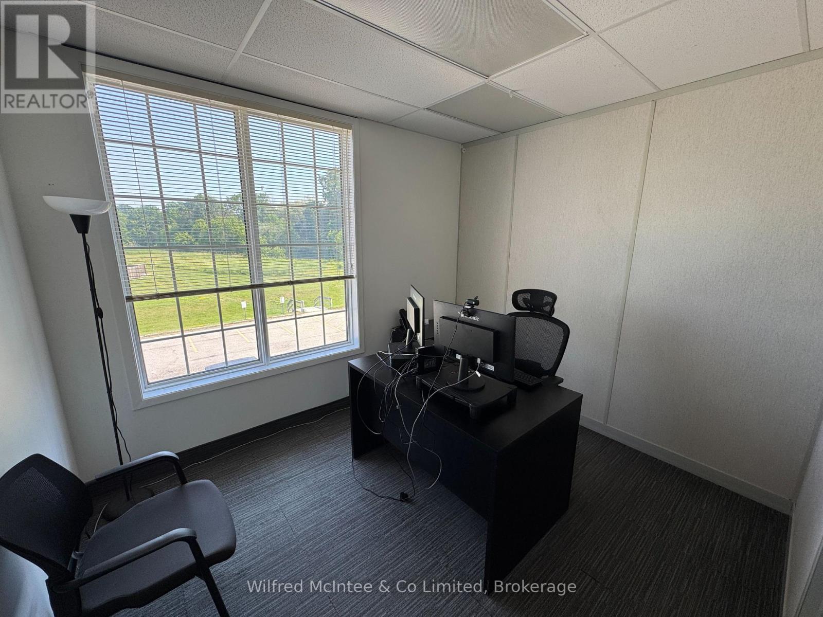 201 – 200 MCNABB STREET