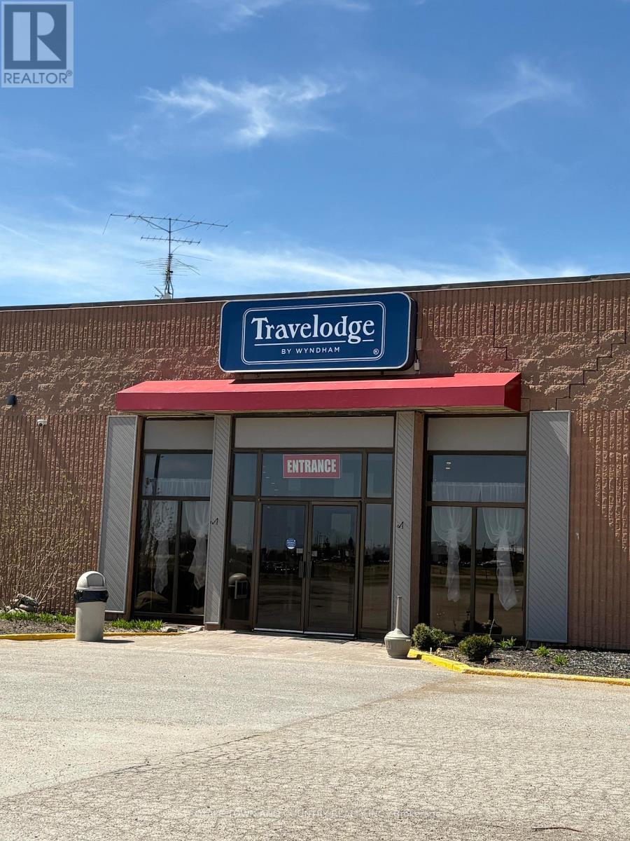 1754 HWY 7 HIGHWAY