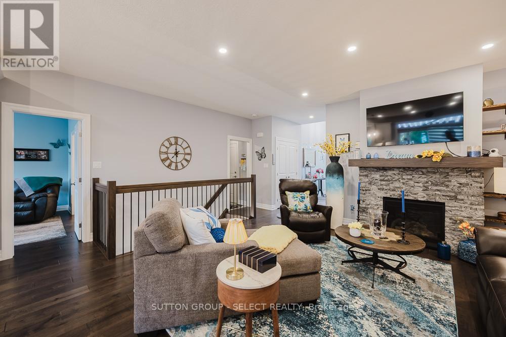 432 – 9861 GLENDON DRIVE